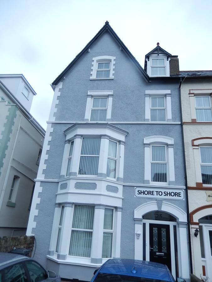 Shore To Shore Bed and Breakfast Llandudno Esterno foto